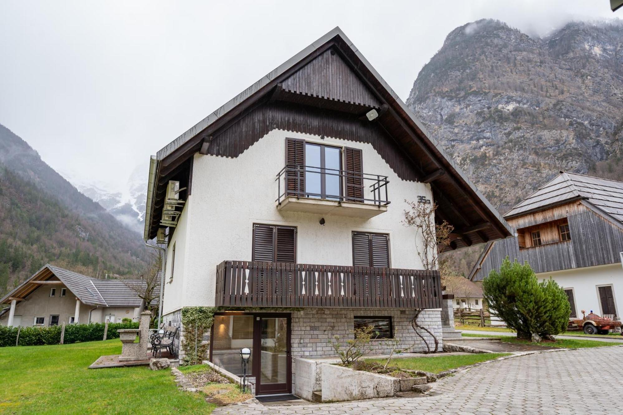Apartments And Rooms Natasa 2 Trenta Room photo