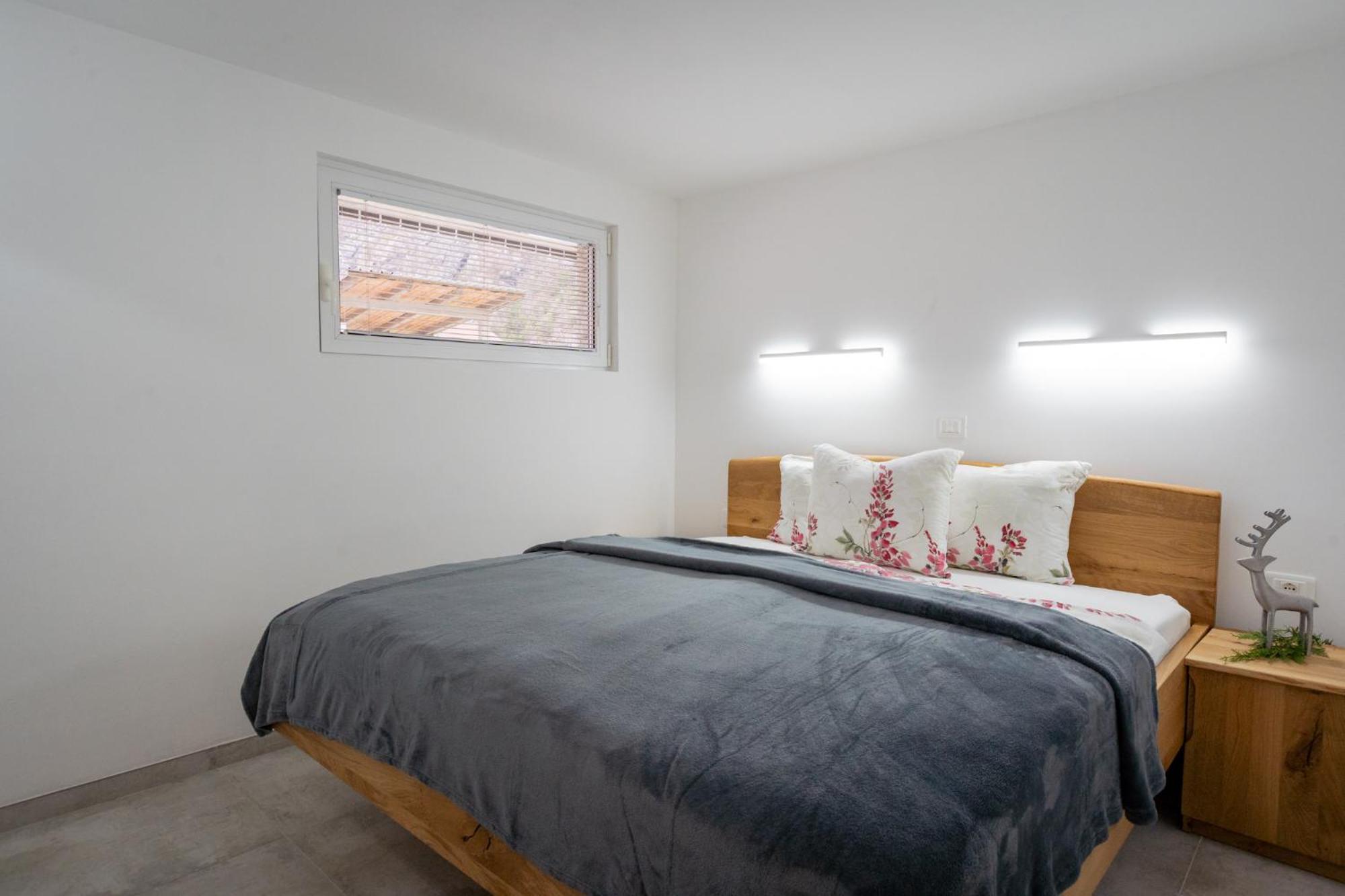 Apartments And Rooms Natasa 2 Trenta Exterior photo