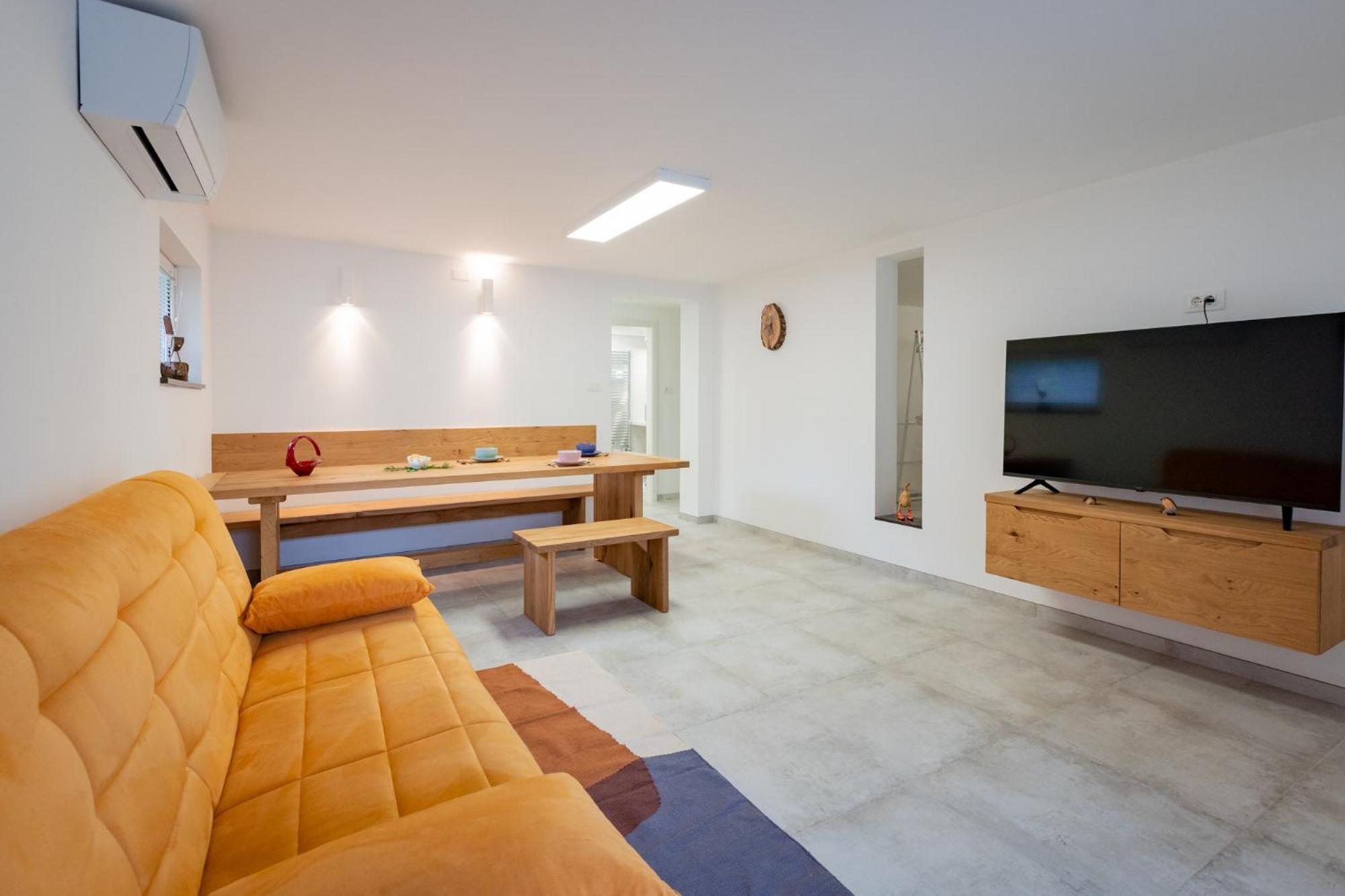 Apartments And Rooms Natasa 2 Trenta Exterior photo