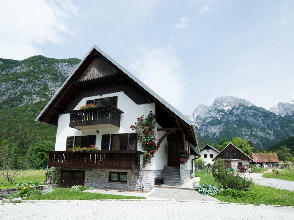 Apartments And Rooms Natasa 2 Trenta Exterior photo