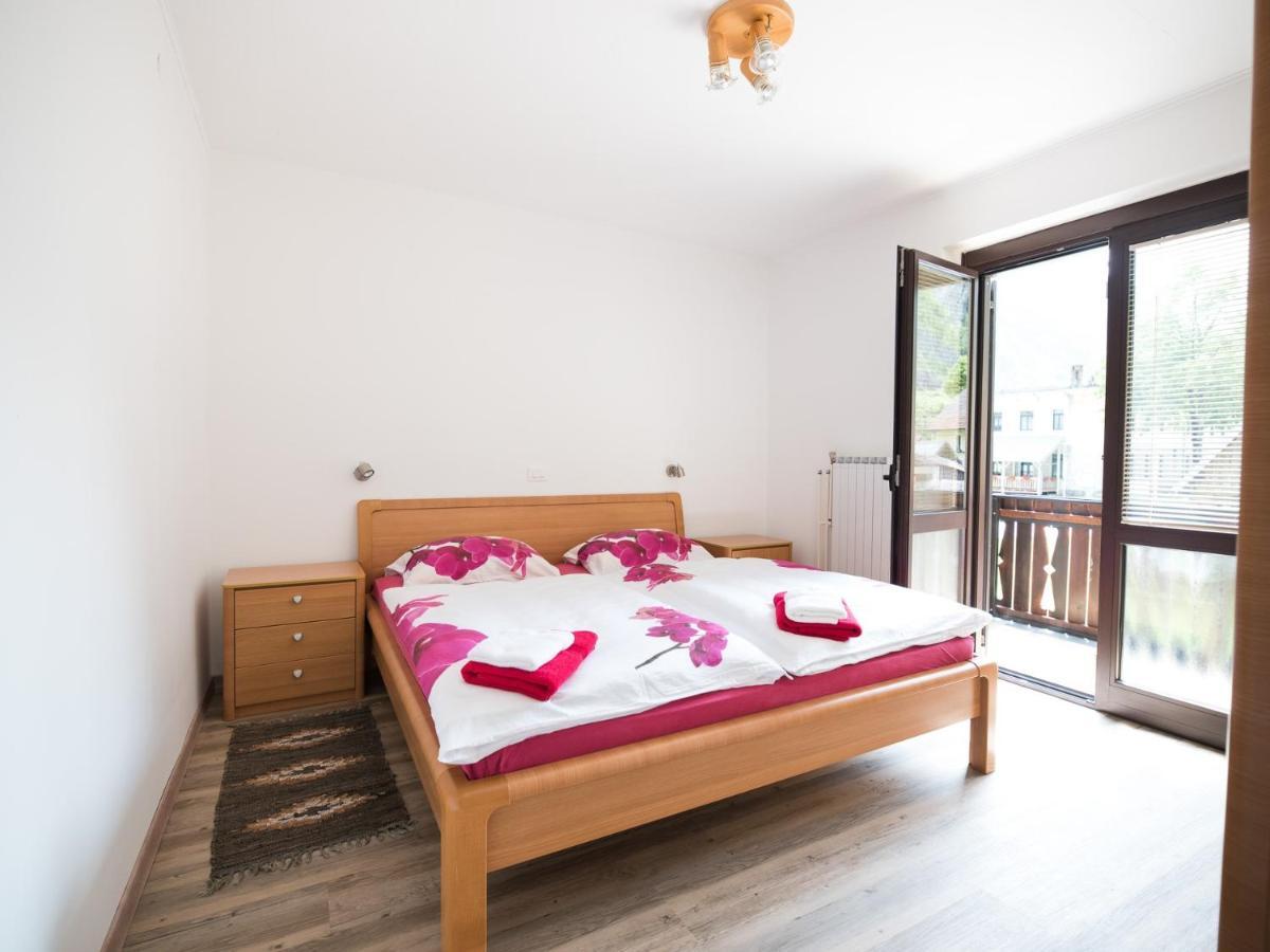 Apartments And Rooms Natasa 2 Trenta Exterior photo