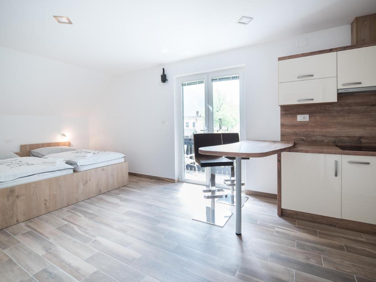 Apartments And Rooms Natasa 2 Trenta Exterior photo